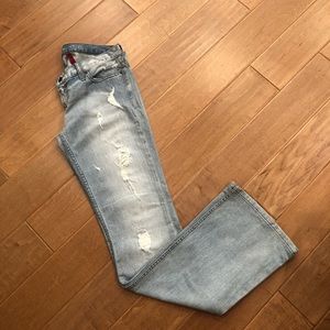 Guess Women’s Light Blue Distressed Flair Leg Jeans Size 28